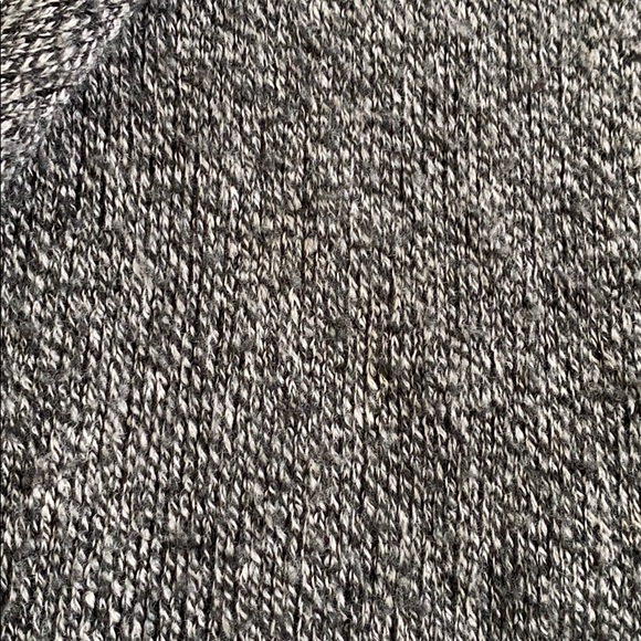 Plush Oversized Scarf - Picture 3 of 3